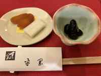 �e�[�u��, �H�i, �M, �N���[�� ���܂܂�Ă���摜

AI �����R���e���c�͌����܂މ\��������܂��B