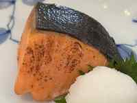 �M�̏�̓��Ɩ��

AI �����R���e���c�͌����܂މ\��������܂��B