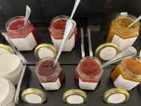 ����, �e�[�u��, �H�i, ���� ���܂܂�Ă���摜

AI �����R���e���c�͌����܂މ\��������܂��B