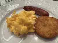 �M�̏�̐H�ו�

AI �����R���e���c�͌����܂މ\��������܂��B