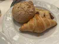 �M�̏�̃p��

AI �����R���e���c�͌����܂މ\��������܂��B