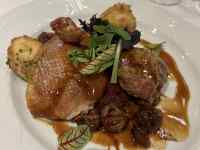 �M�̏�̓��Ɩ�؂̗���

AI �����R���e���c�͌����܂މ\��������܂��B