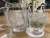 �K���X�̃R�b�v

AI �����R���e���c�͌����܂މ\��������܂��B