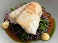 ���Ɩ�؂̗���

AI �����R���e���c�͌����܂މ\��������܂��B