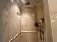 �V�����[���[��������

AI �����R���e���c�͌����܂މ\��������܂��B