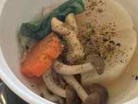 �H�i, �M, �{�E��, �e�[�u�� ���܂܂�Ă���摜

AI �����R���e���c�͌����܂މ\��������܂��B