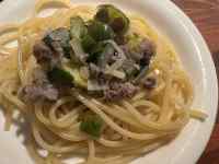 �M�̏�ɂ���p�X�^

AI �����R���e���c�͌����܂މ\��������܂��B