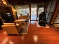 �ؐ����̏�ɒu����Ă��镔��

AI �����R���e���c�͌����܂މ\��������܂��B