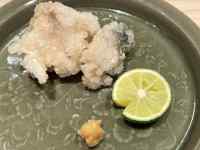 �{�E���ɐ���ꂽ�H�ו�

AI �����R���e���c�͌����܂މ\��������܂��B