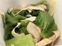 ���^�X�̏�ɂ���T���_

AI �����R���e���c�͌����܂މ\��������܂��B