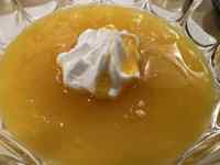 �H�i, �J�b�v, �e�[�u��, �K���X ���܂܂�Ă���摜

AI �����R���e���c�͌����܂މ\��������܂��B