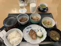 �e�[�u���̏�ɂ��邢���ȐH�ו�

AI �����R���e���c�͌����܂މ\��������܂��B