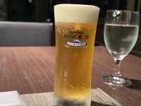 �r�[���̓������O���X

AI �����R���e���c�͌����܂މ\��������܂��B