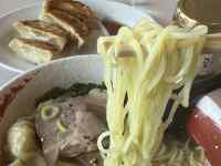 �M�̏�ɂ���p�X�^

AI �����R���e���c�͌����܂މ\��������܂��B