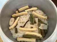 �H�i, �{�E��, ����, �e�[�u�� ���܂܂�Ă���摜

AI �����R���e���c�͌����܂މ\��������܂��B