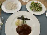 �M�̏�̗���

AI �����R���e���c�͌����܂މ\��������܂��B